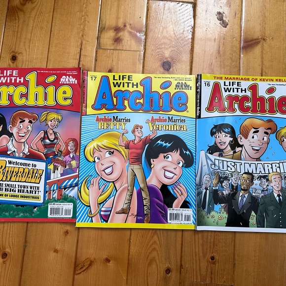 Life with Archie Comic Magazine - Picture 4 of 4